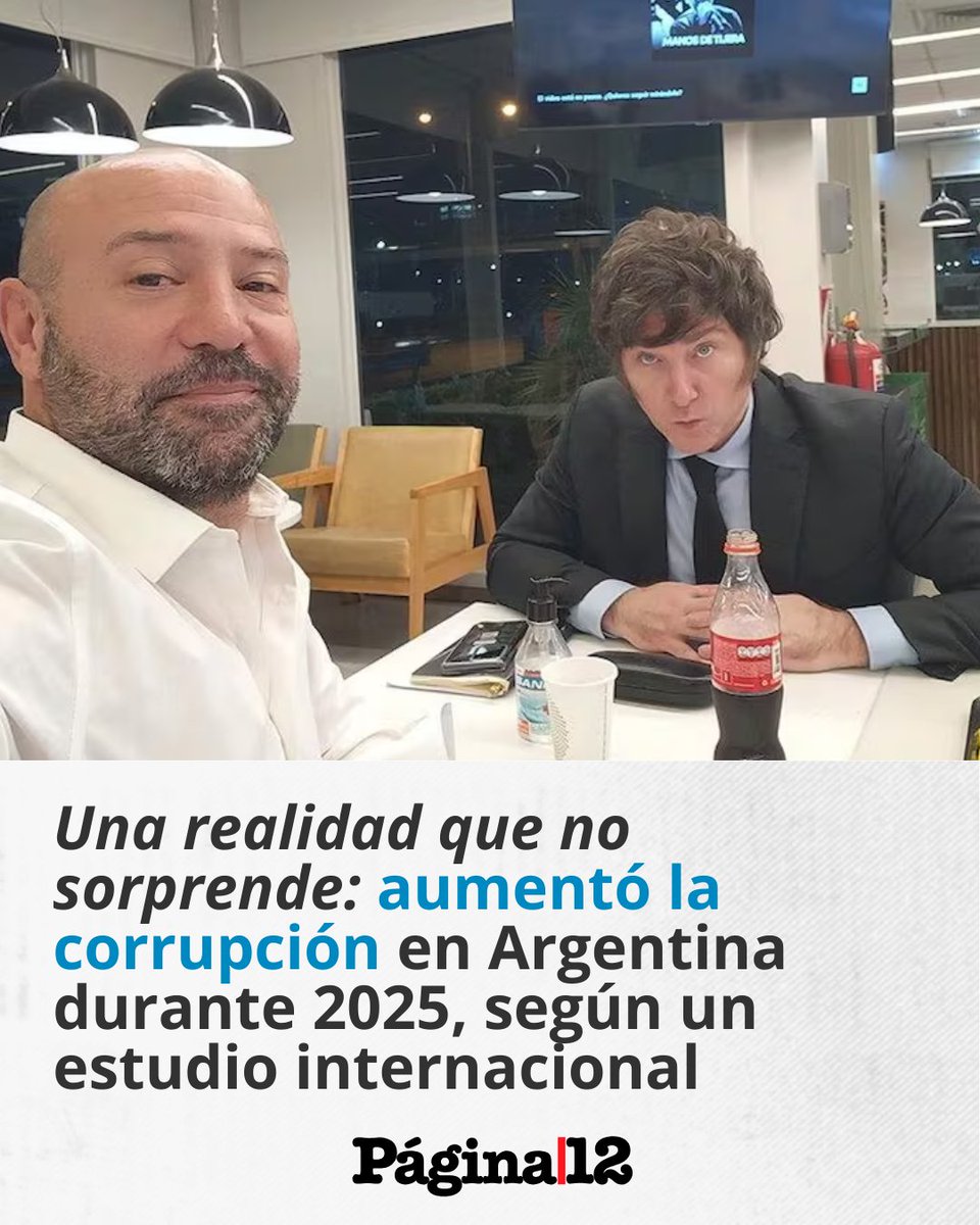 pagina12's tweet photo. 🚨 AUMENTÓ LA CORRUPCIÓN EN LA ARGENTINA
La Argentina retrocedió en el Índice de Percepción de la Corrupción (IPC) elaborado por Transparency International y pasó del puesto 99 al 104 durante el segundo año de mandato del presidente Javier Milei.
https://t.co/VEhA7f9mWg https://t.co/7TOZmpeUUL