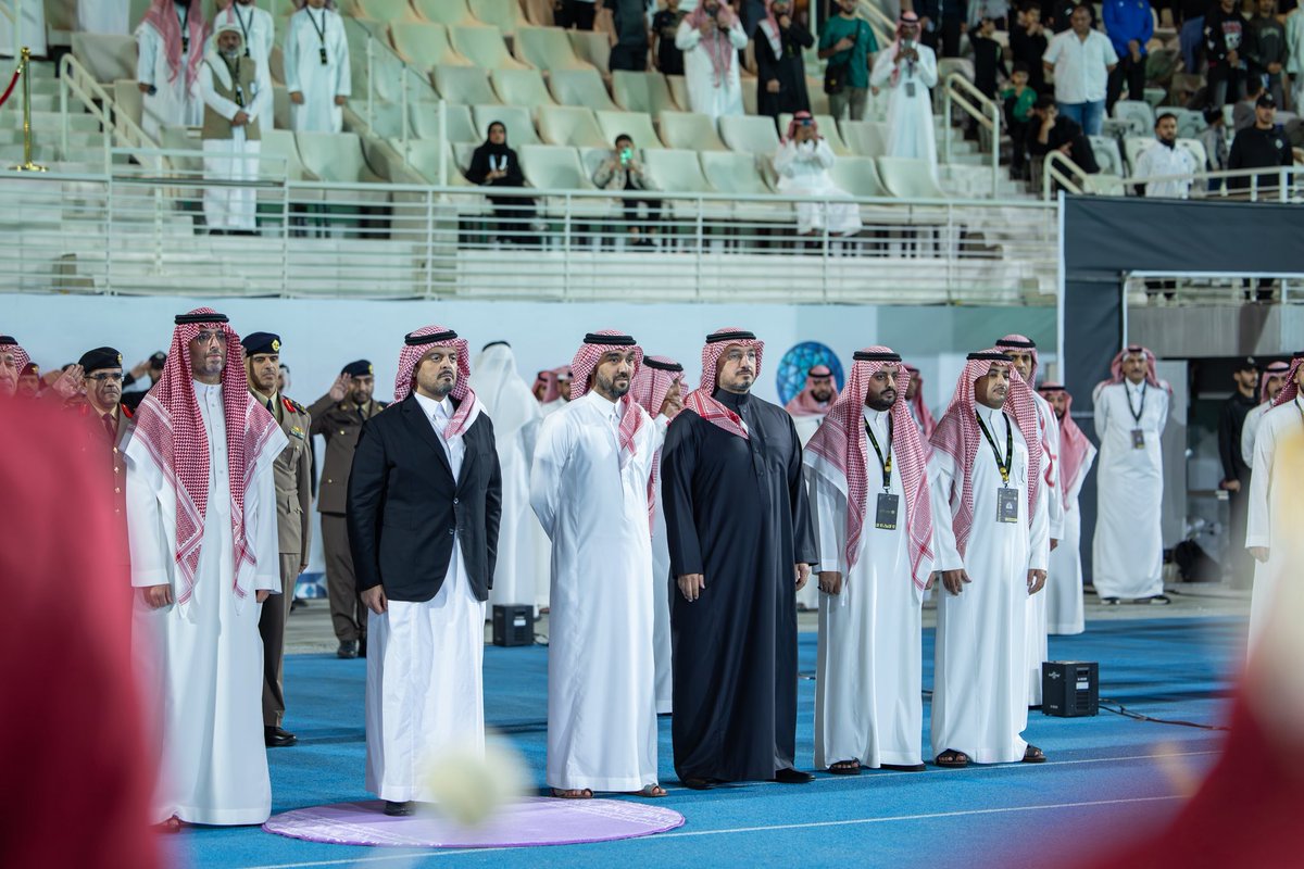 بحضور سمو نائب أمير منطقة مكة المكرمة، وسمو وزير الرياضة، وسمو محافظ جدة أسدل الستار عن #بطولة_جدة_لكرة_القدم 

التي كانت مشهدًا رياضيًا استثنائيًا جسّد شغف اللعبة، وروح التنافس، والتنظيم المميز.

ملاعب ممتلئة بالحماس، وجماهير صنعت الأجواء، وختام مشرّف.