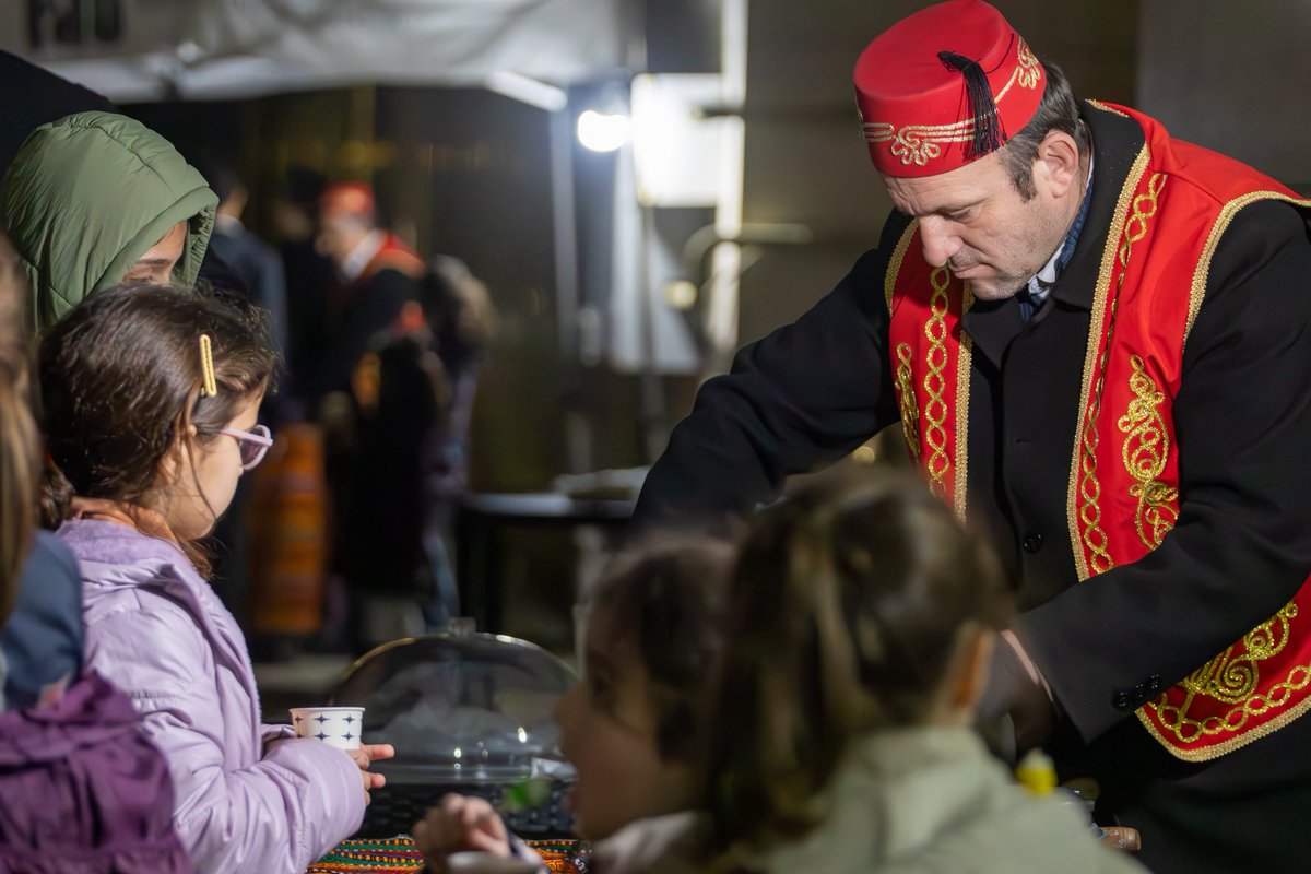 zweifluegeligen's tweet photo. #taüdeiftar 
#taüderamazan https://t.co/Tp42zMLrvY