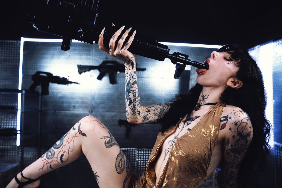 Silk Shadows🕷️ EXXXOTICA Chicago April 9-13th tweet media