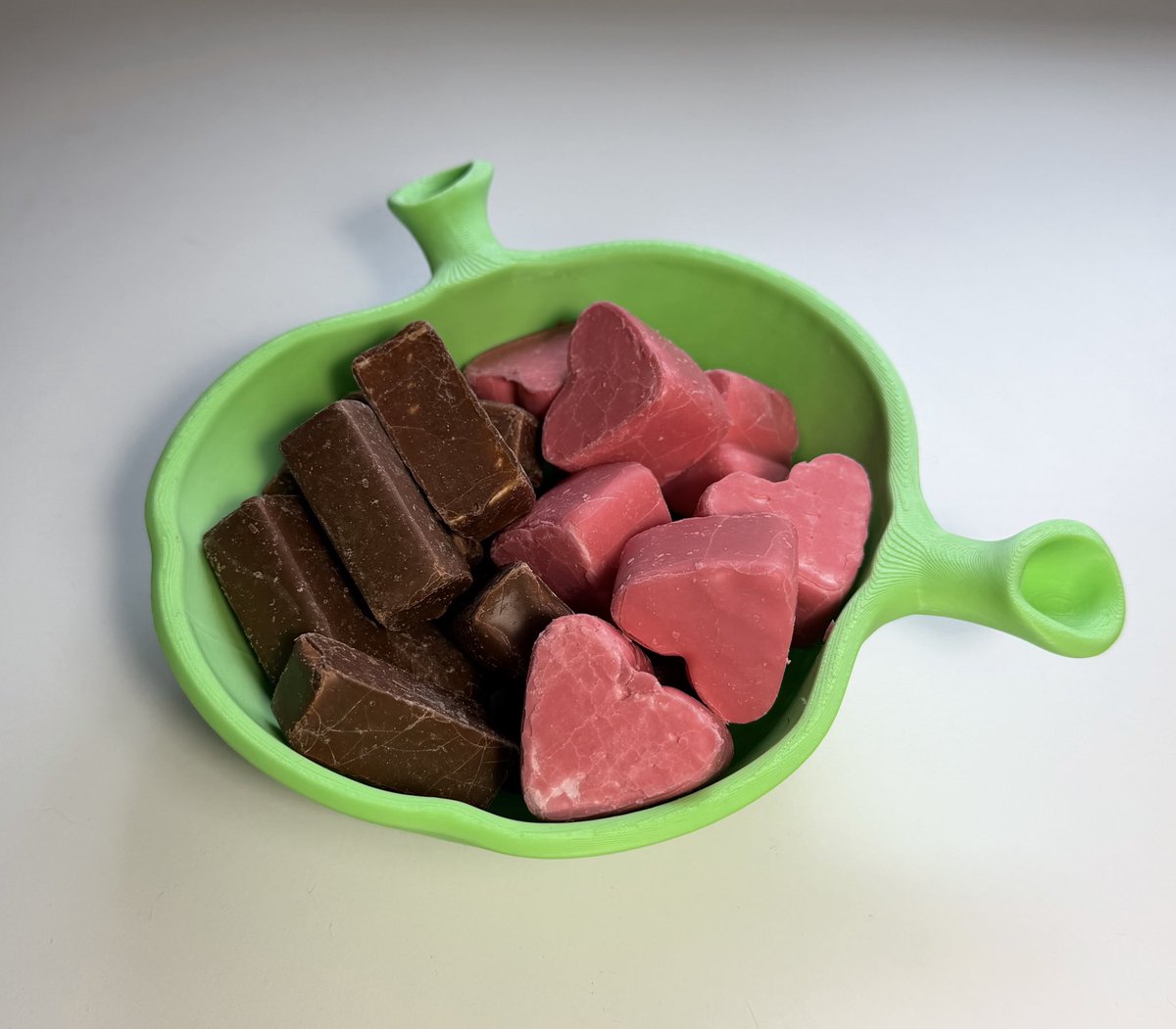 Fini Golosinas tweet media