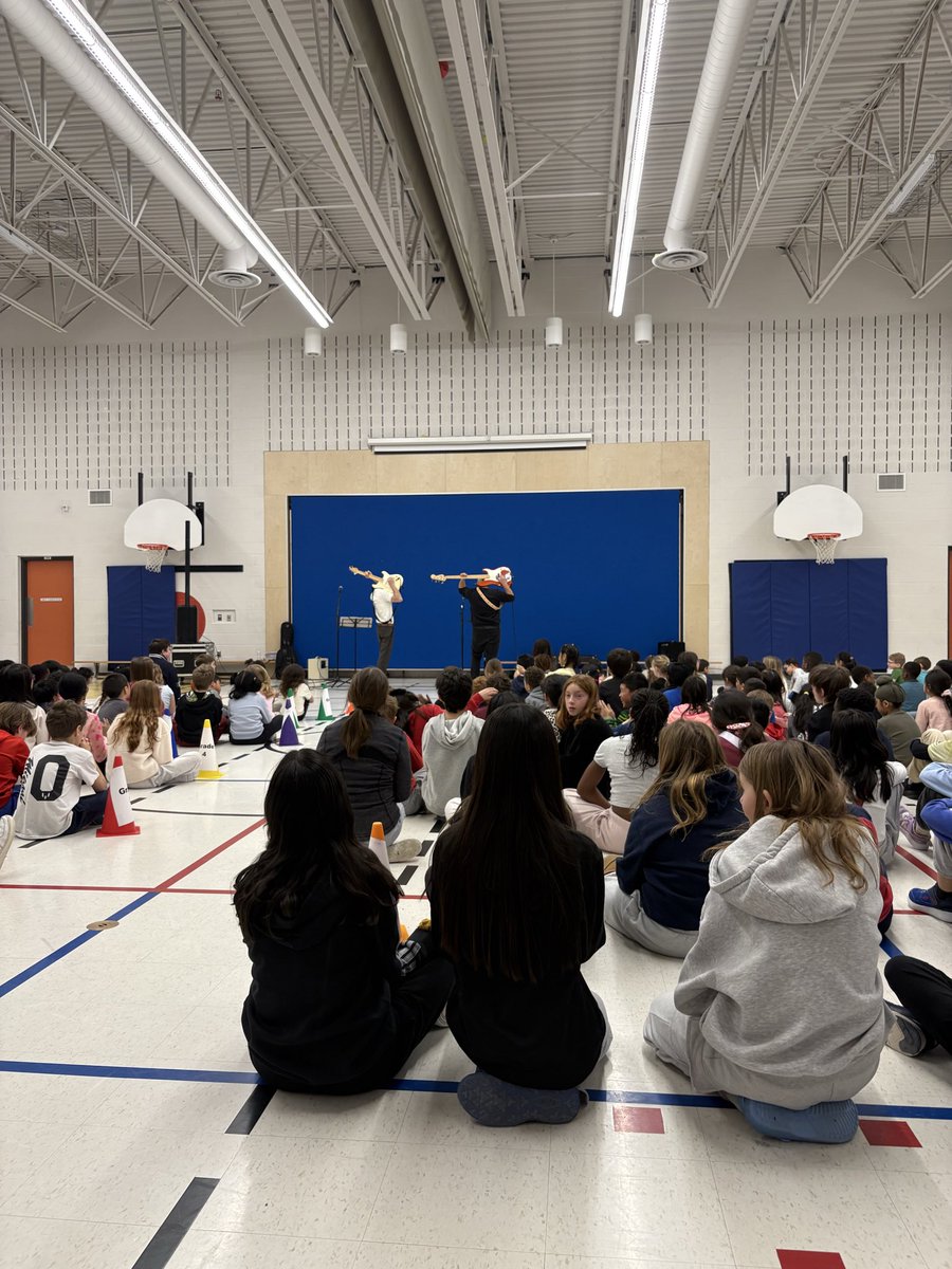 Ms. Carroll tweet media