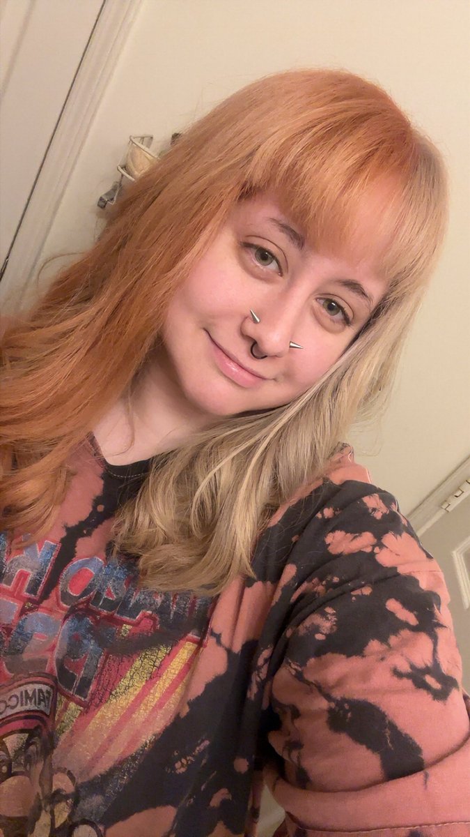 🥀~lexi~🥀🔜 Momocon!!! tweet media