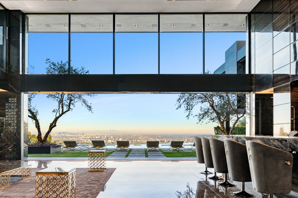 Douglas Elliman California tweet media