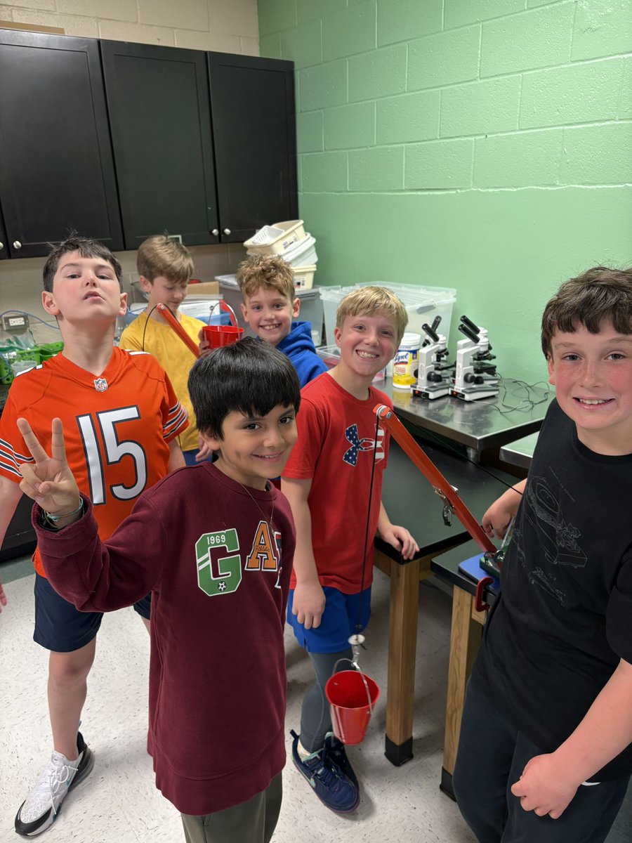 Caroline Pierce tweet media