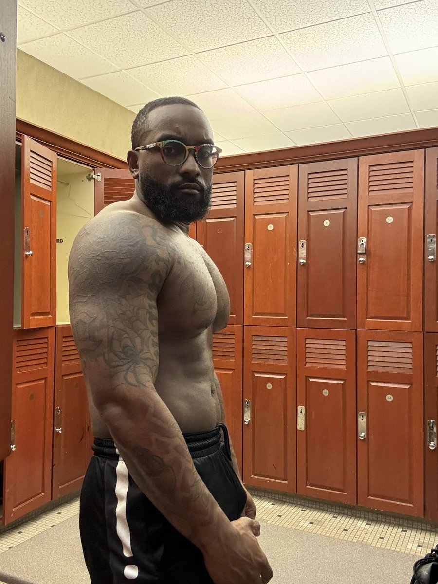 Rasheen east tweet media