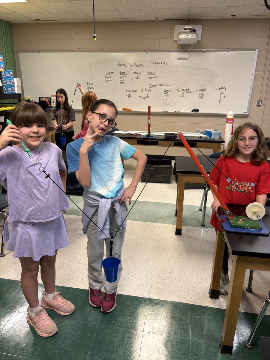 Caroline Pierce tweet media