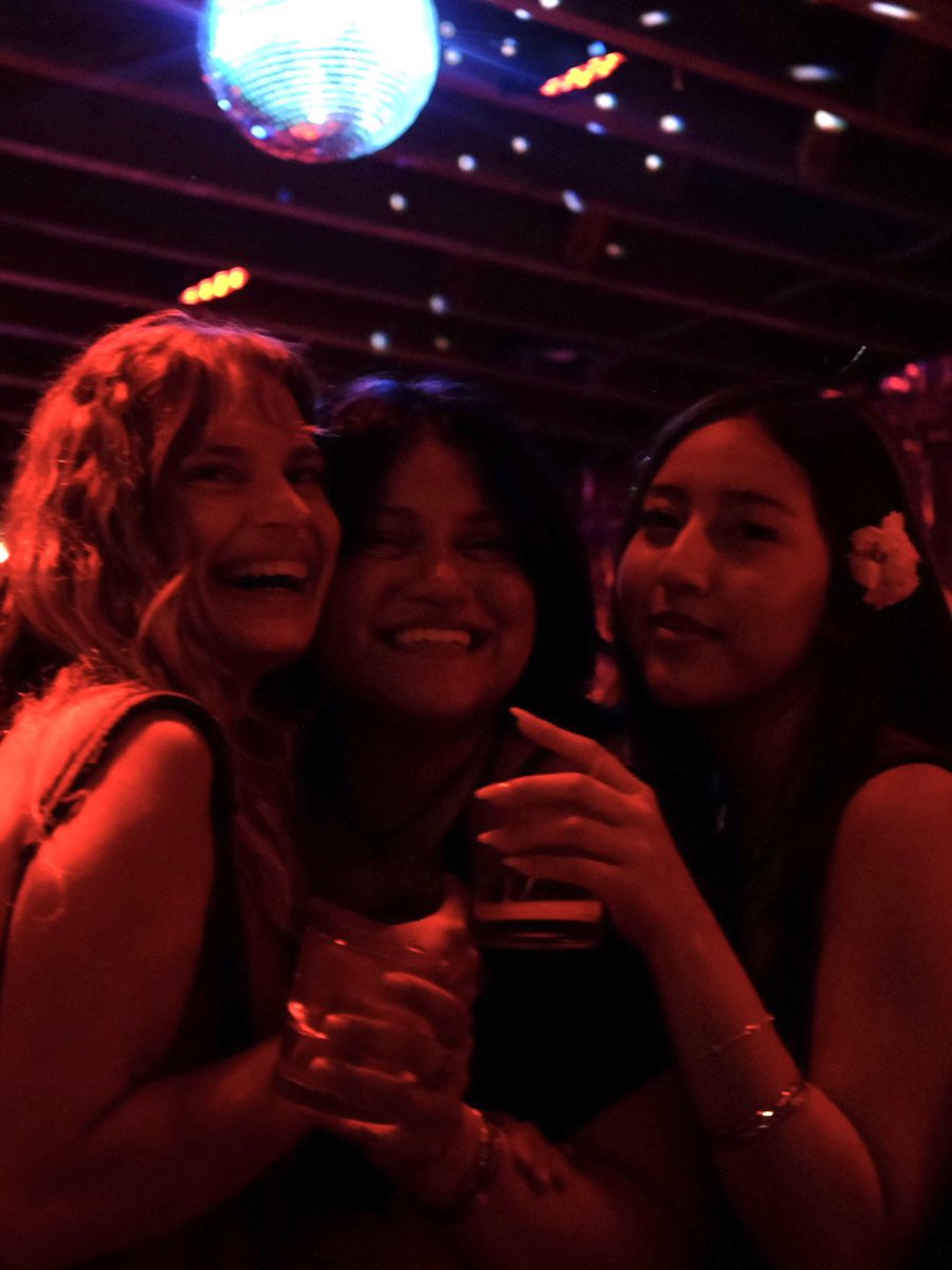 LET'S DANCE tweet media