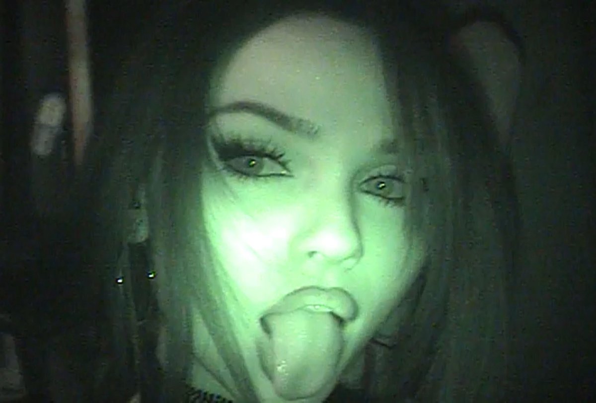 MAGGIE LINDEMANN (@maggielindemann) on Twitter photo 