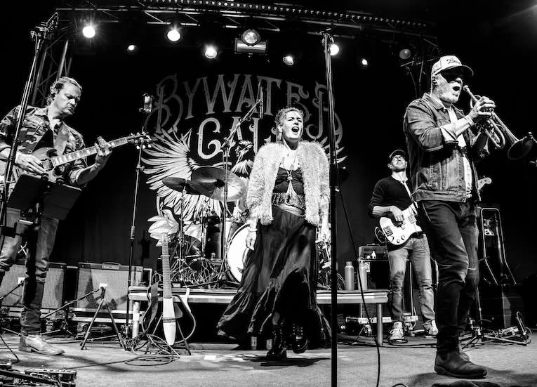 RockBluesMuse's tweet photo. Canadian Roots Rockers, Bywater Call Releases “How Long” Single &amp; Video. Meghan Parnell's voice is stellar as always on this morning new song. Check it out here. 
https://t.co/m4WW7ruC8l #Bywatercall #rootsrock #newmusic https://t.co/qcSz3z3Mi1