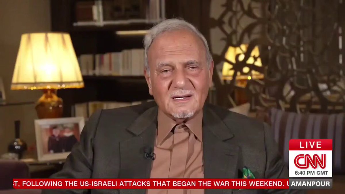 الأمير تركي الفيصل لقناة سي ان ان: انسوا التطبيع. هذه حرب نتنياهو. لقد تحدثتم عن مسألة "الذيل والكلب" ومن الذي يحرّك من. إنه بالتأكيد السيد نتنياهو، الذي، كما ذكرتم، قام بسبع زيارات إلى أمريكا، ويبدو أنه تمكّن بطريقة ما من إقناع الرئيس بدعم مواقفه. لقد كان نتنياهو يسعى إلى ذلك في