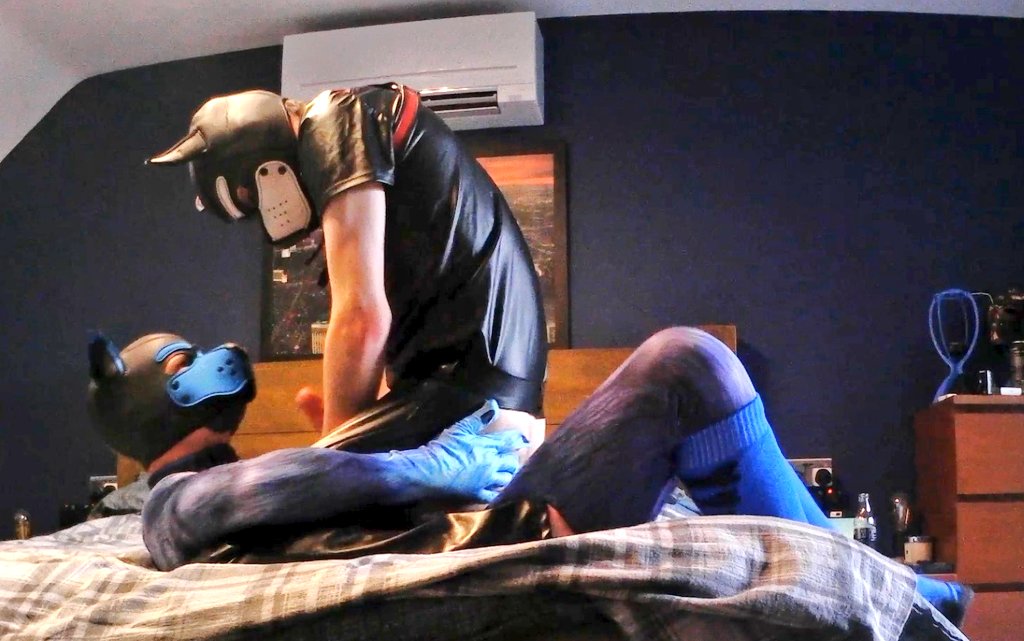 WoofThepup's tweet photo. Well its hump day this #hungalpha wish he'd got one of his betas riding his #bigbentbone right now.
What would you do with this #alpha if you had the chance?
#hornypup #pentpup #hungpup #hungbeta #pup #pupplay #naughtypup https://t.co/ferRZzXbFs