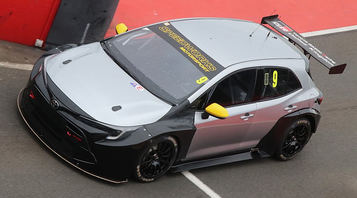 OfficialBTCchat's tweet image. Max Buxton was at @DoningtonParkUK today getting some laps in behind the wheel of the Speedworks Motorsport Toyota. 

We'll avoid speculating, but good to see the lad on track today. 

#btcc #testing #Toyota