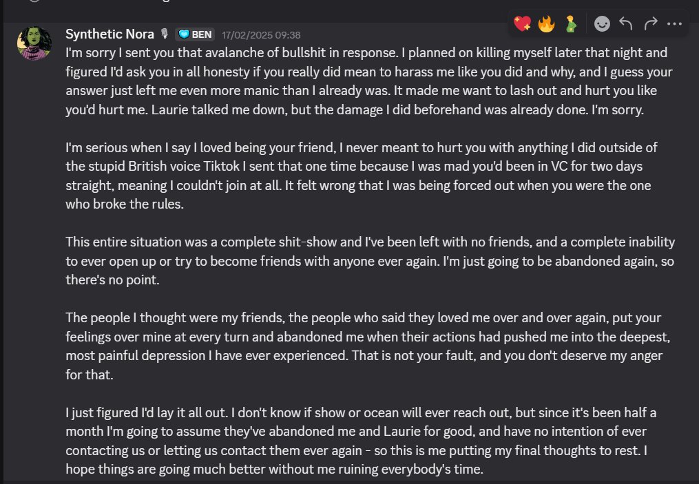 AliceGray5201's tweet photo. @kierancore that is an estimate, on average she has posted 3 times a day over the course of a year and 2 monthsish 

btw the "avalanche of bullshit in response" I do not have as she deleted it https://t.co/805wEYeJQo