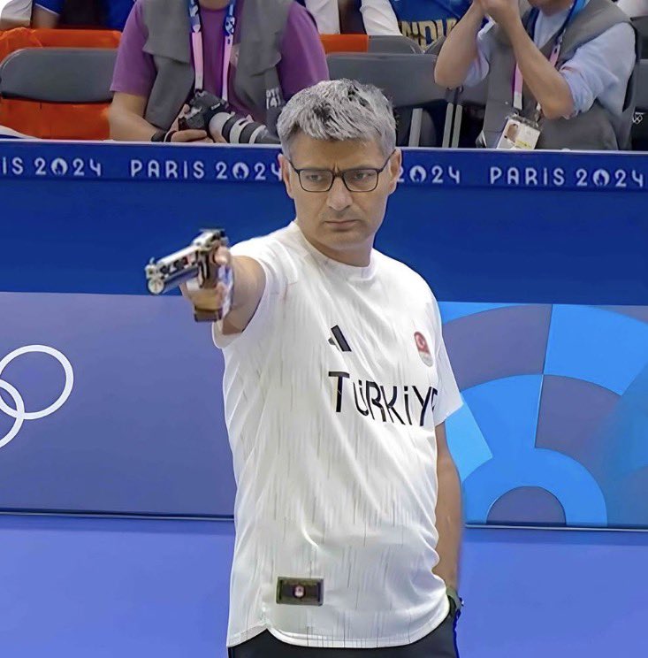 Riyaad Minty tweet media