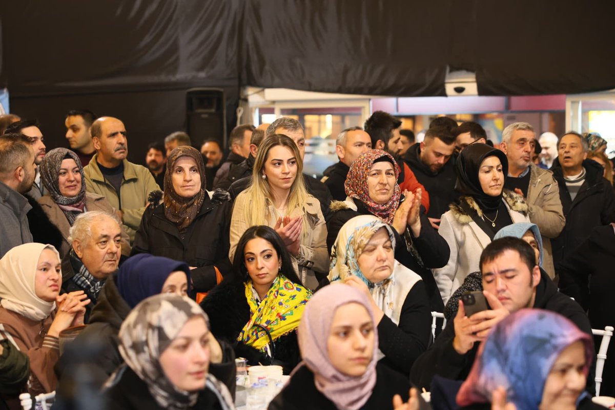 Selam olsun Şerife Bacı’nın, Halime Çavuş’un diyarı güzel Kastamonu’ya. Selam olsun İnebolu’dan Tosya’ya, Bozkurt’tan Taşköprü’ye…

Anadolu Sokağımızda bu akşamki durağımız Kastamonulu kardeşlerimizin yanıydı. Samimi sohbetleri, misafirperverlikleri ve gönüldaşlıkları için