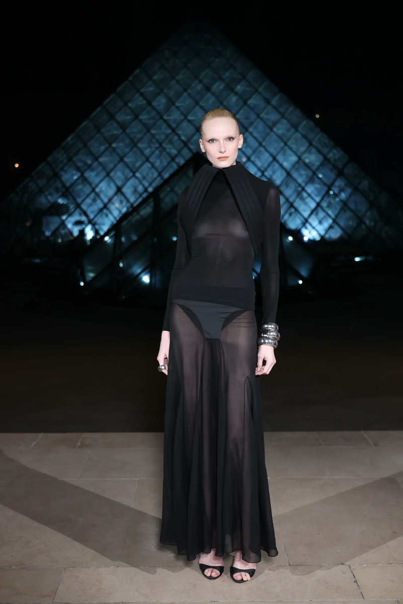 @gucci Alex Consani was looking demure in bespoke Jean Paul Gaultier ...