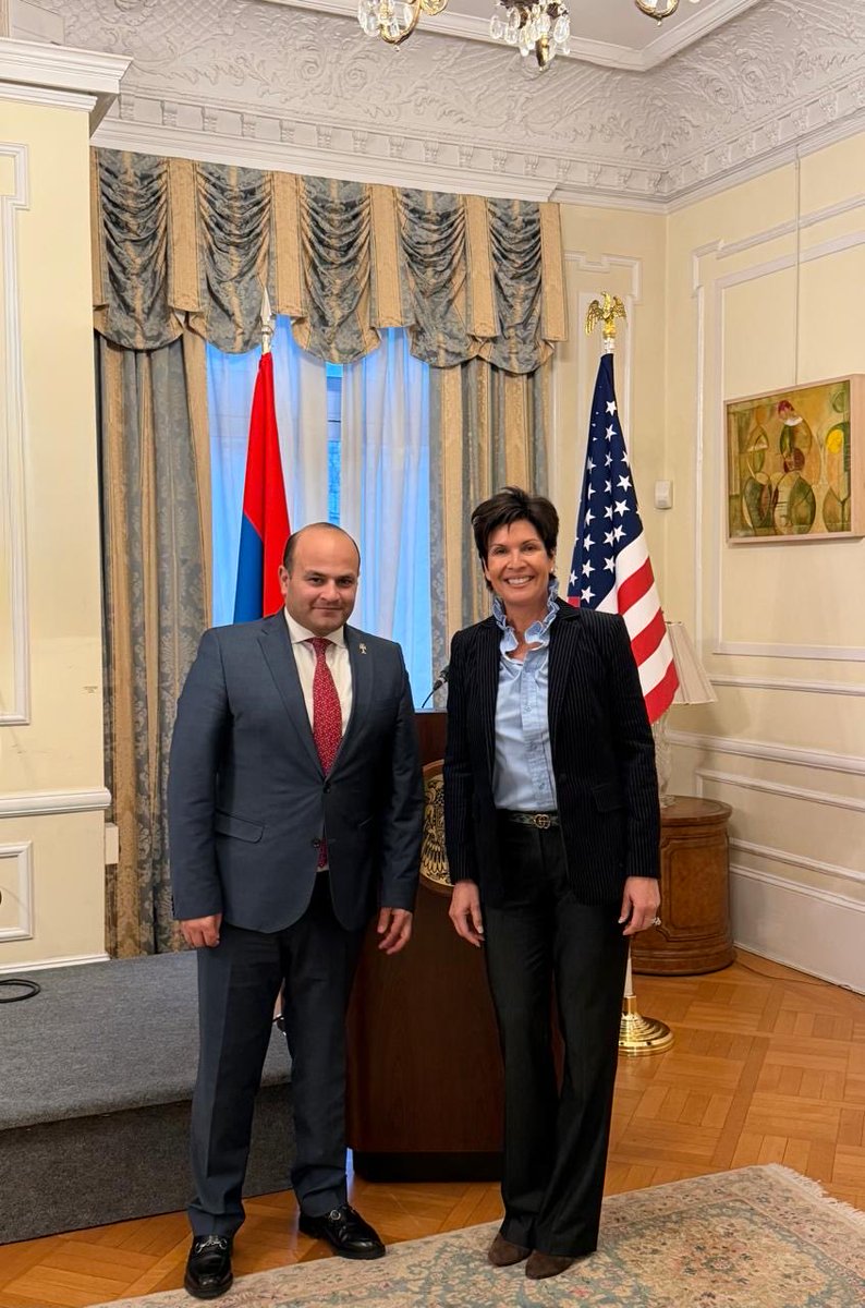 armembusa's tweet photo. Ambassador Mkrtchyan hosted Lisa Dale, Senior Vice President of the Trump–Kennedy Center for the Performing Arts. The potential areas of cooperation between the Center and the Armenian Embassy, including opportunities for joint cultural initiatives were discussed. https://t.co/DxRYX4LwjY
