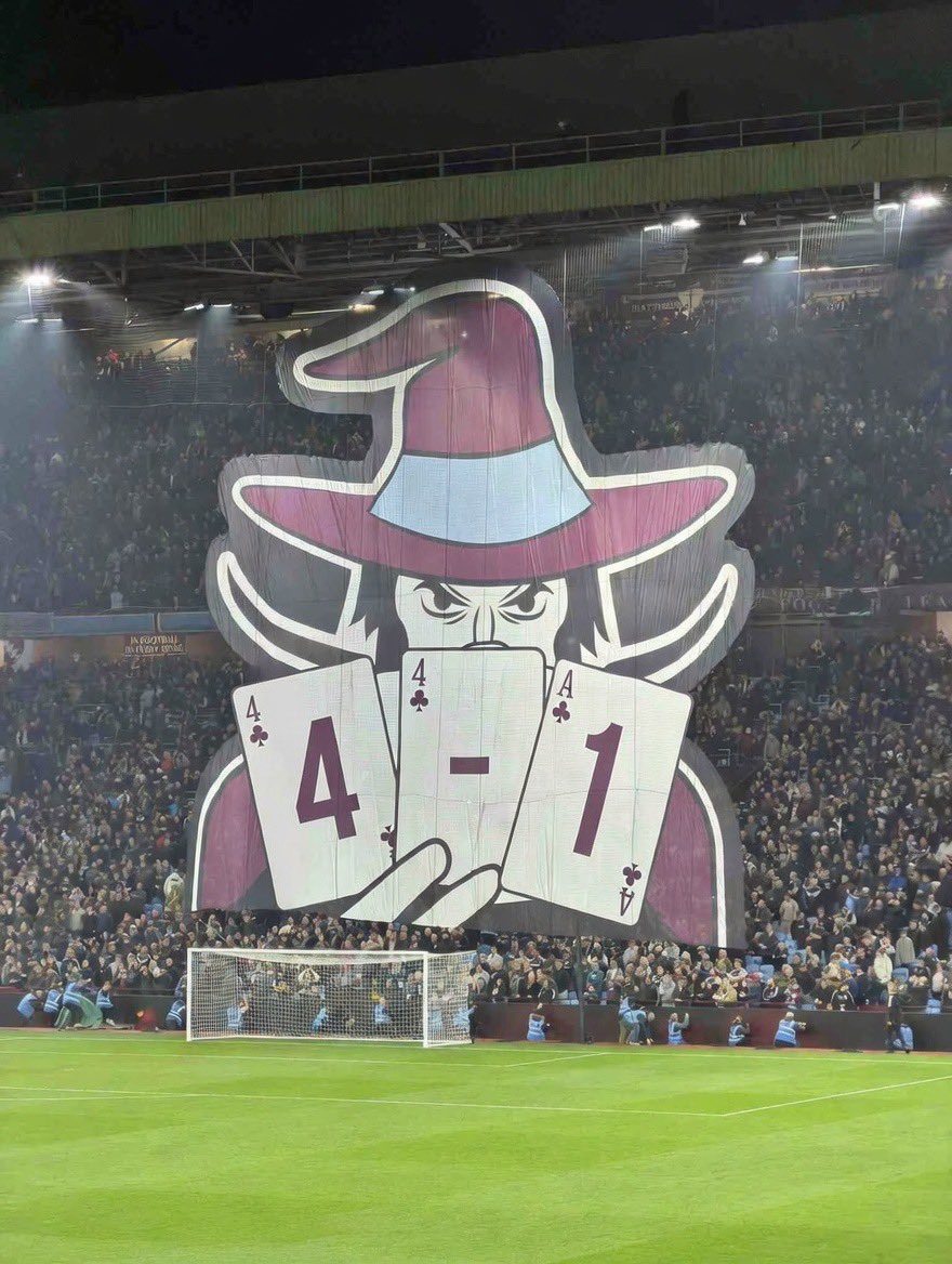 CFChris. (@emenaio) on Twitter photo 