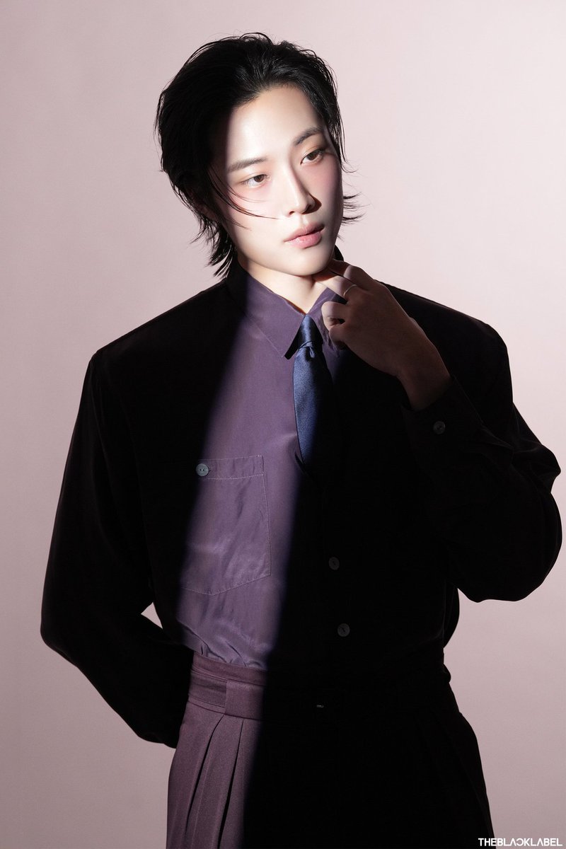 𝖫𝖾𝖾 𝖩𝗈𝗇𝗀-𝖶𝗈𝗇. tweet media