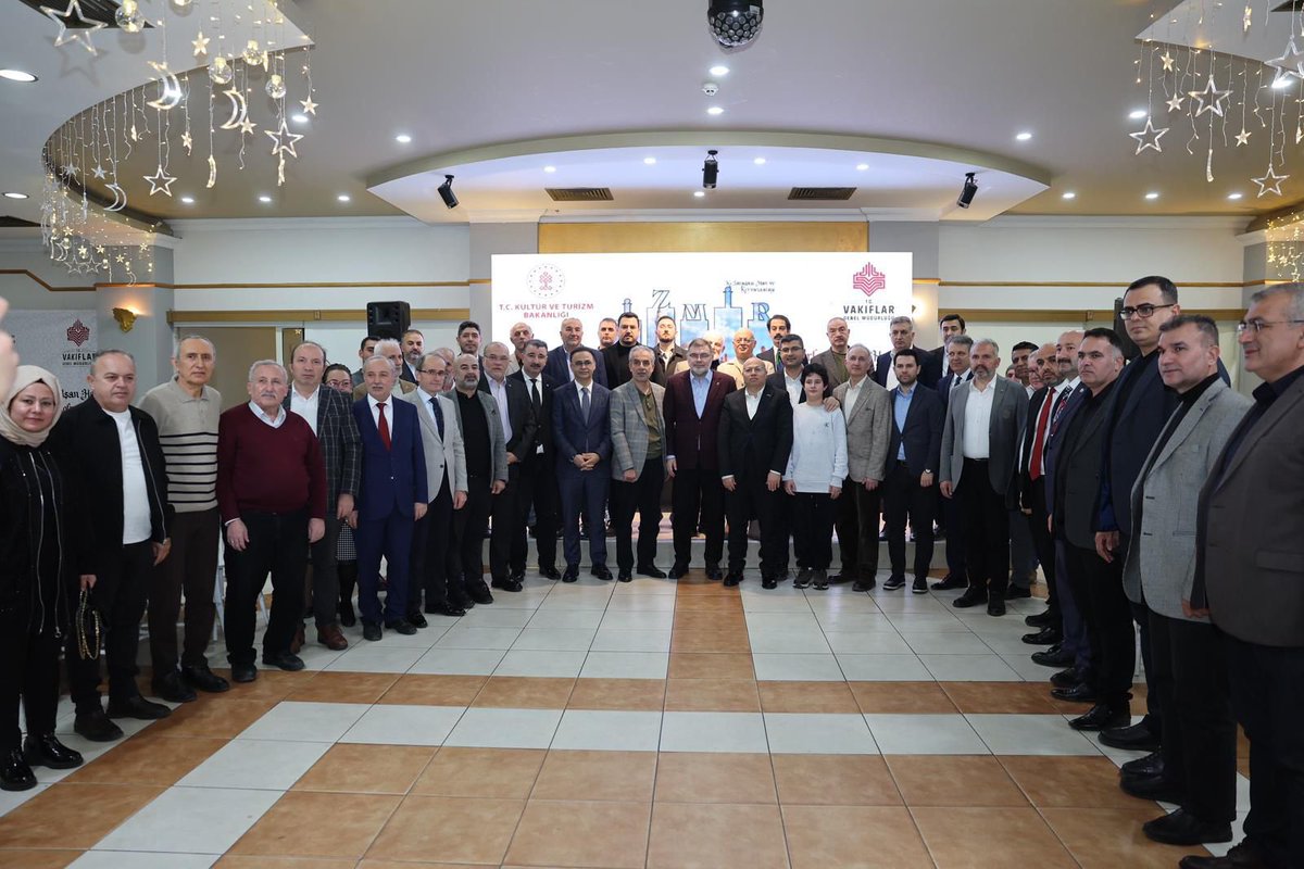 Eğitime Destek Platformu İzmir (EDEP) ve İzmir Sivil Toplum Kuruluşları Platformu (İSTOK) tarafından düzenlenen iftar programına katılım sağladık 🙋‍♂️