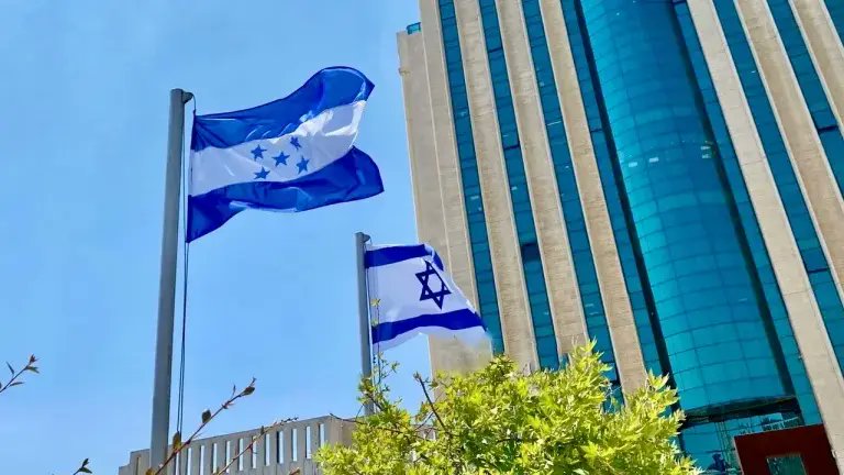 #ACTUALIDAD / Honduras vigila situación de cinco connacionales en Israel 

proceso.hn/honduras-vigil… a través de <a href="/ProcesoDigital/">Proceso Digital</a>