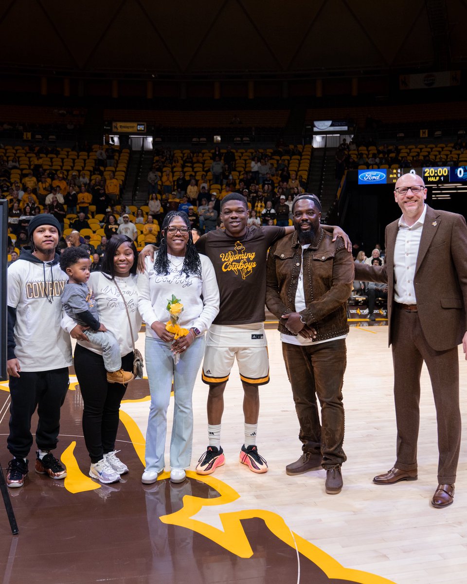 Wyoming Cowboy Basketball tweet media