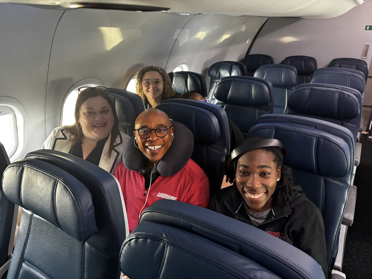 LaGrange College WBB tweet media