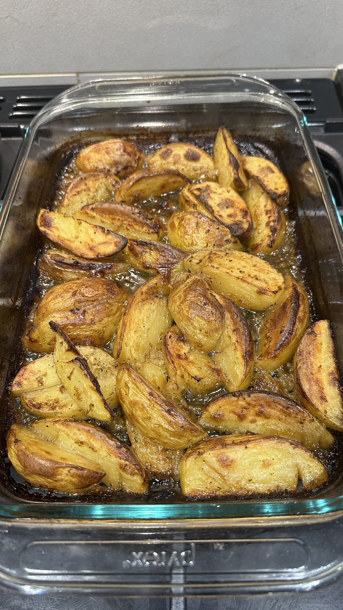 Eli Zysman-Colman tweet media