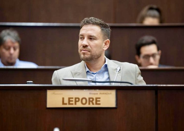 Francisco Lepore tweet media