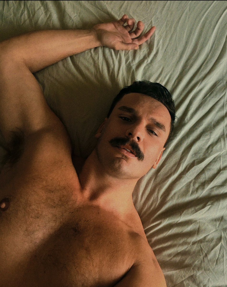 JohnPaul tweet media