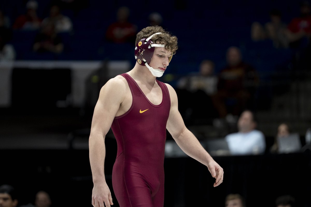 GopherWrestling's tweet photo. Excited to see what these #Gophers can do as they make their @B1GWrestling Championships debuts! 〽️ https://t.co/RRiUBpidRb