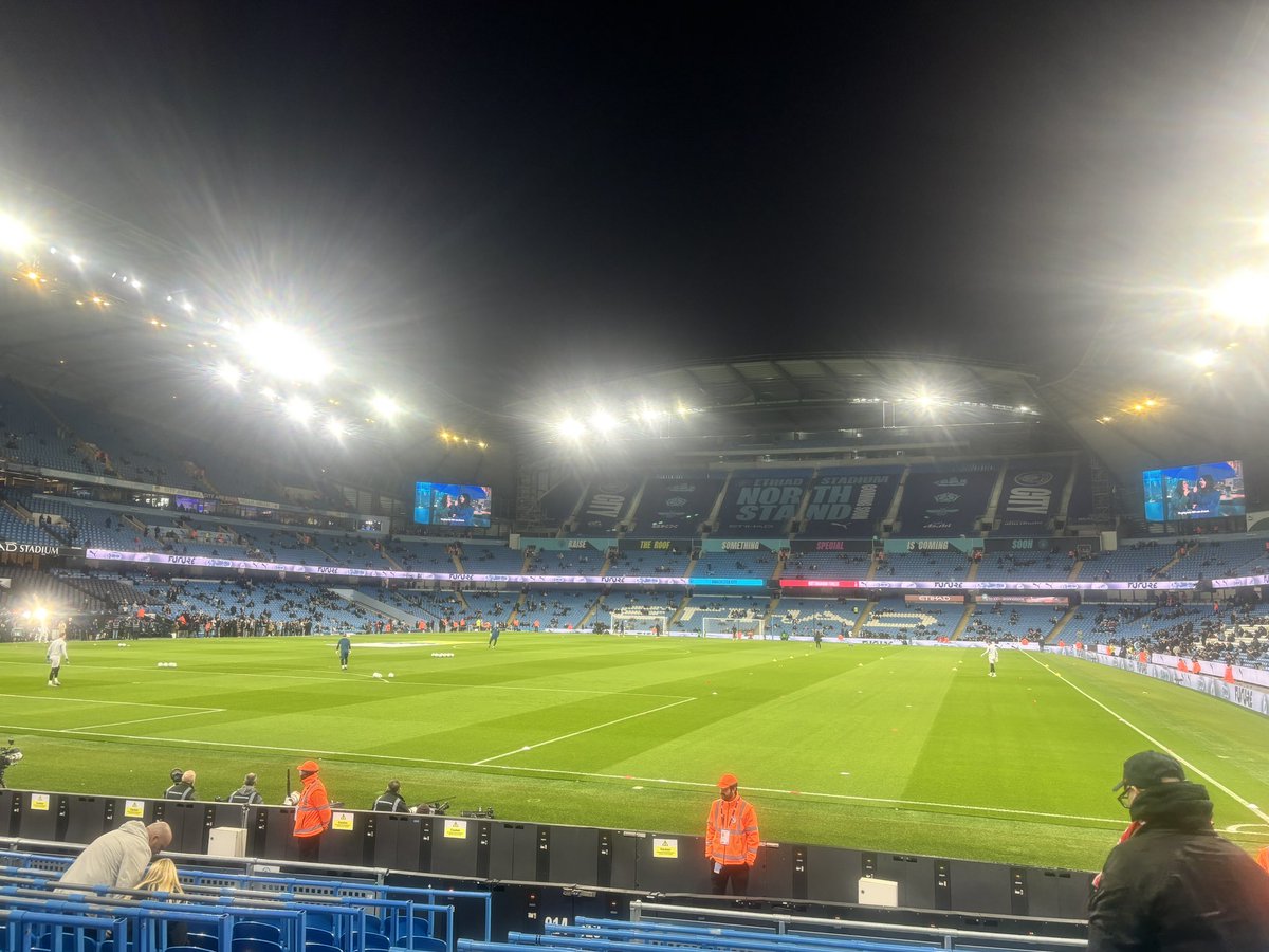 You know you’ve been on a good awayday when your head is fucking pounding. Biggest point of the year. YOU FUCKING REDS

#nffc