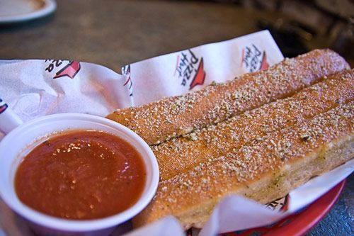 Remember how good the breadsticks were at Pizza Hut in the early 90's?  Just incredible
