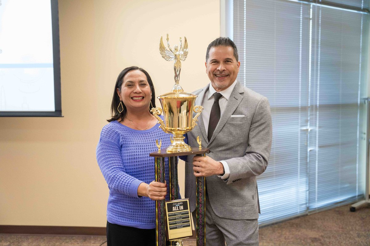 𝗔𝗻𝗴𝗲𝗹𝗶𝗰𝗮 𝗛𝗲𝗿𝗻𝗮𝗻𝗱𝗲𝘇 tweet media