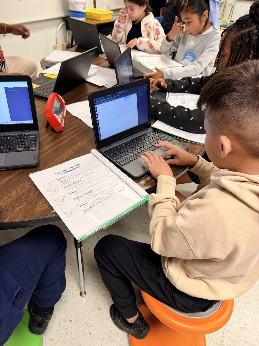 Ruby Garza tweet media