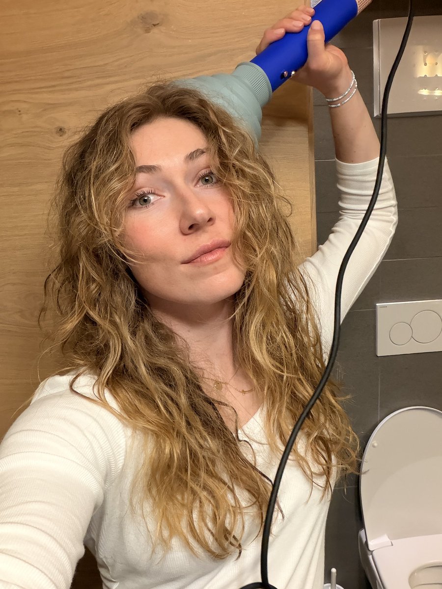 Mikaela Shiffrin ⛷️ tweet media