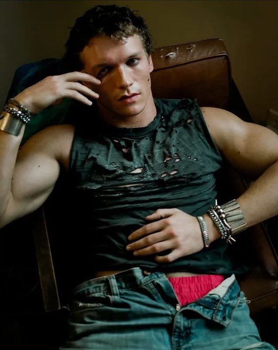 rockstar hollanov, om nom nom