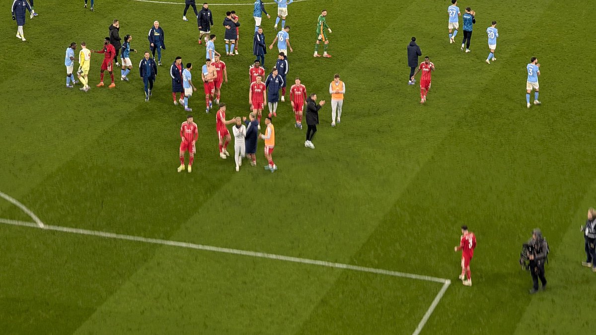 Joe, Dad & Emily tweet media