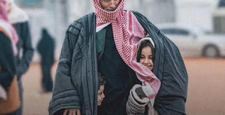 #الحال مثل ما قال #بن #فطيس :
 " فقد خاطري شي من الضيّقه مسليه
 وغدت روحي من الناس والليل #هجاجه ".🚸❤️‍🩹