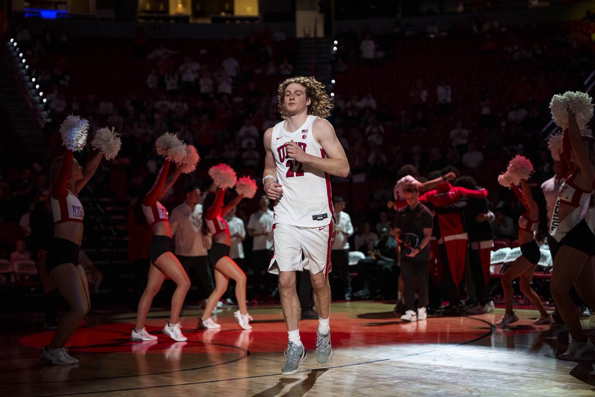 UNLV Men's Basketball tweet media