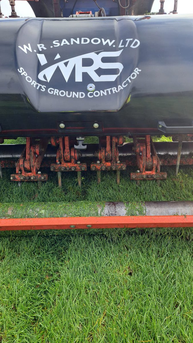 WRSsportpitches's tweet photo. Our @WiedenmannUK terra spike and @iseki_uk have been out making the most of the sunshine ☀️ #terraspike #aeration #soilhealth #iseki https://t.co/2io4rdGt5Z