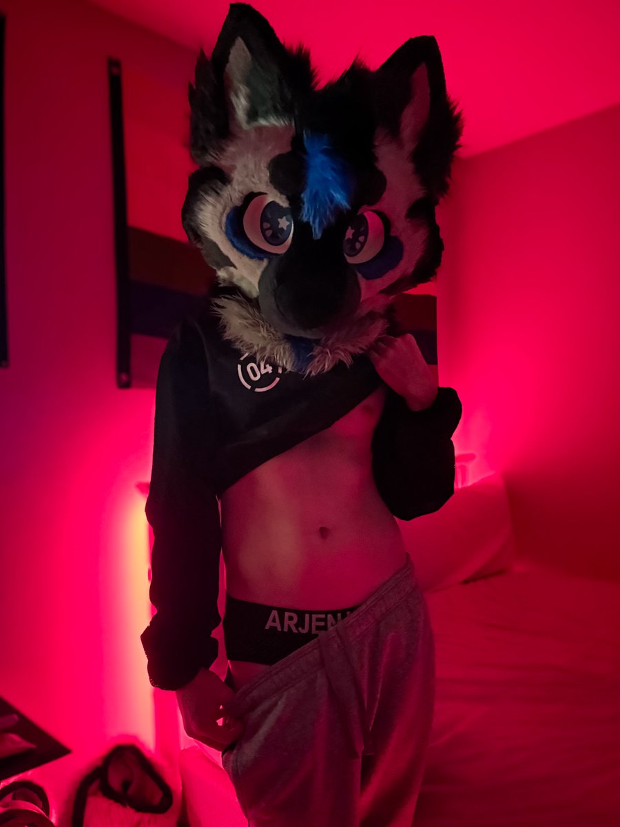 Mylo….but freaky ;3 🔜 FWA tweet media
