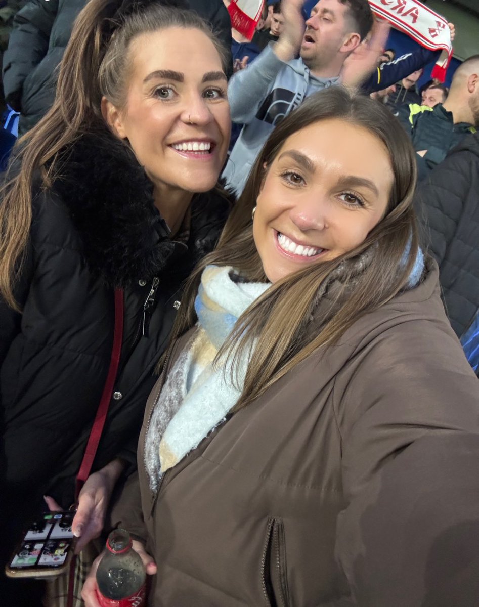 Nikki Webber tweet media