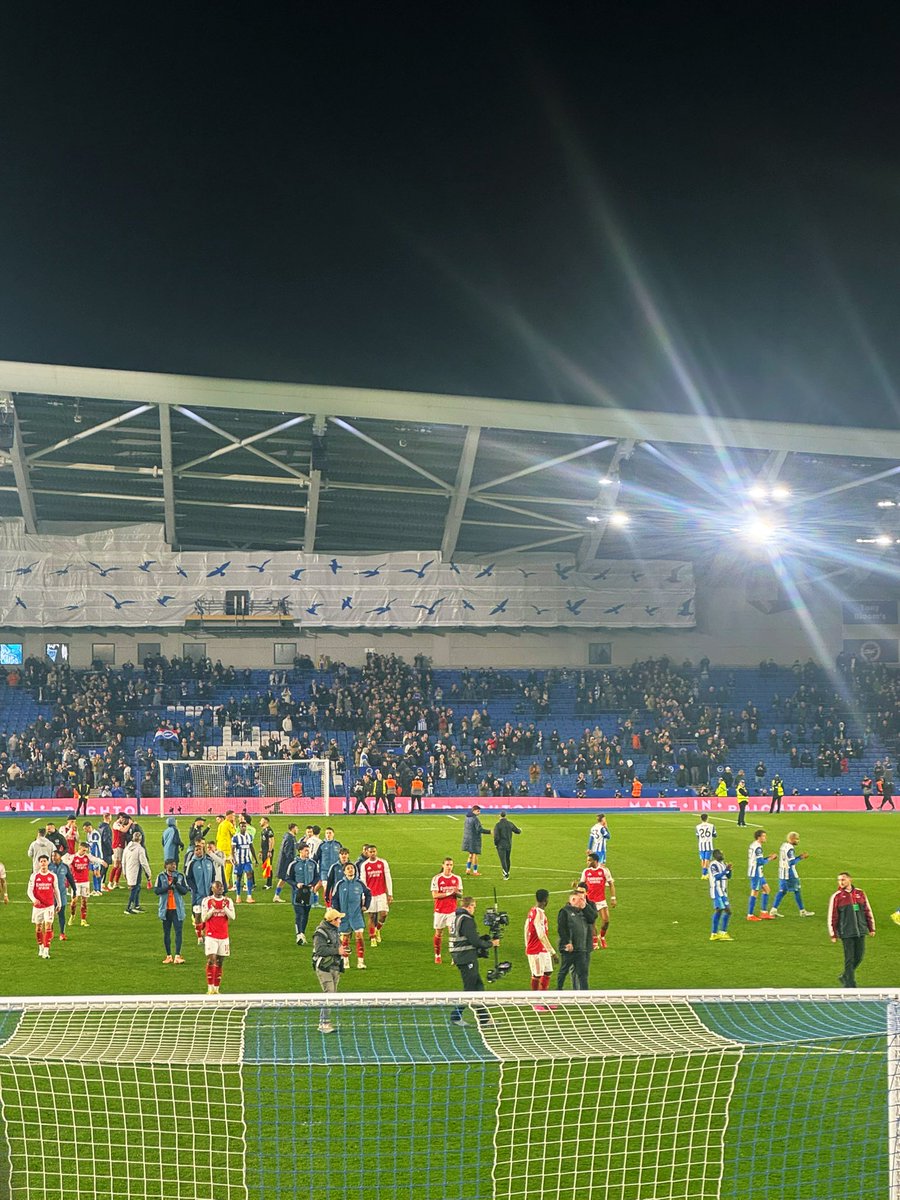 Nikki Webber tweet media