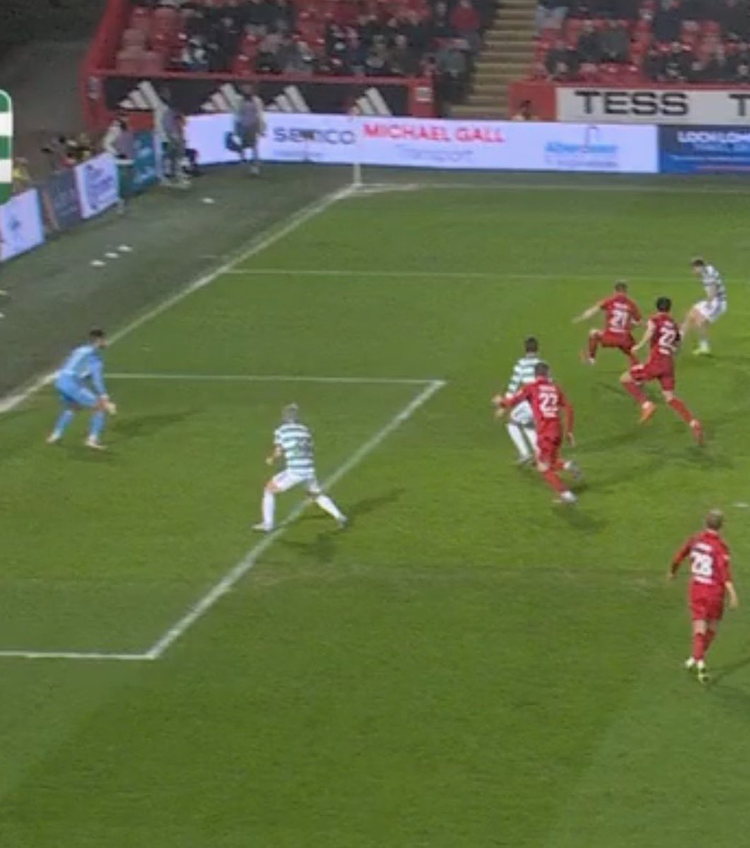 Baldy Bassey 😎 tweet media