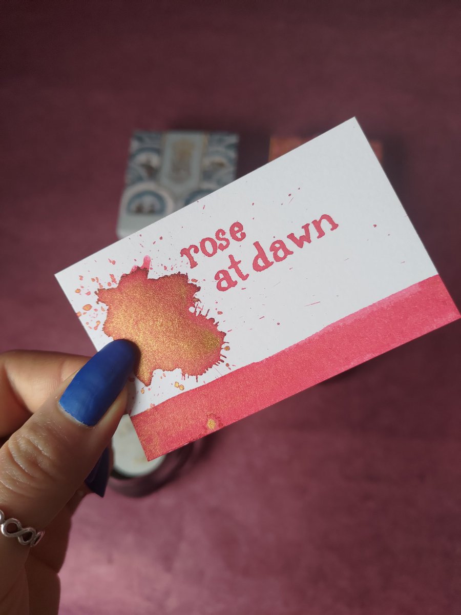 PaperLovers tweet media