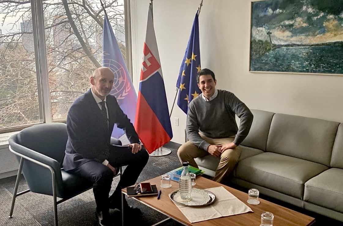 SlovakiaUNNY's tweet photo. Pleased to welcome the UN ASG for Youth Affairs @felipepaullier to our Mission today 🇸🇰
We strongly support meaningful youth participation in #UN decision-making — including in the upcoming election of the Secretary-General. https://t.co/hfafVSsCOL