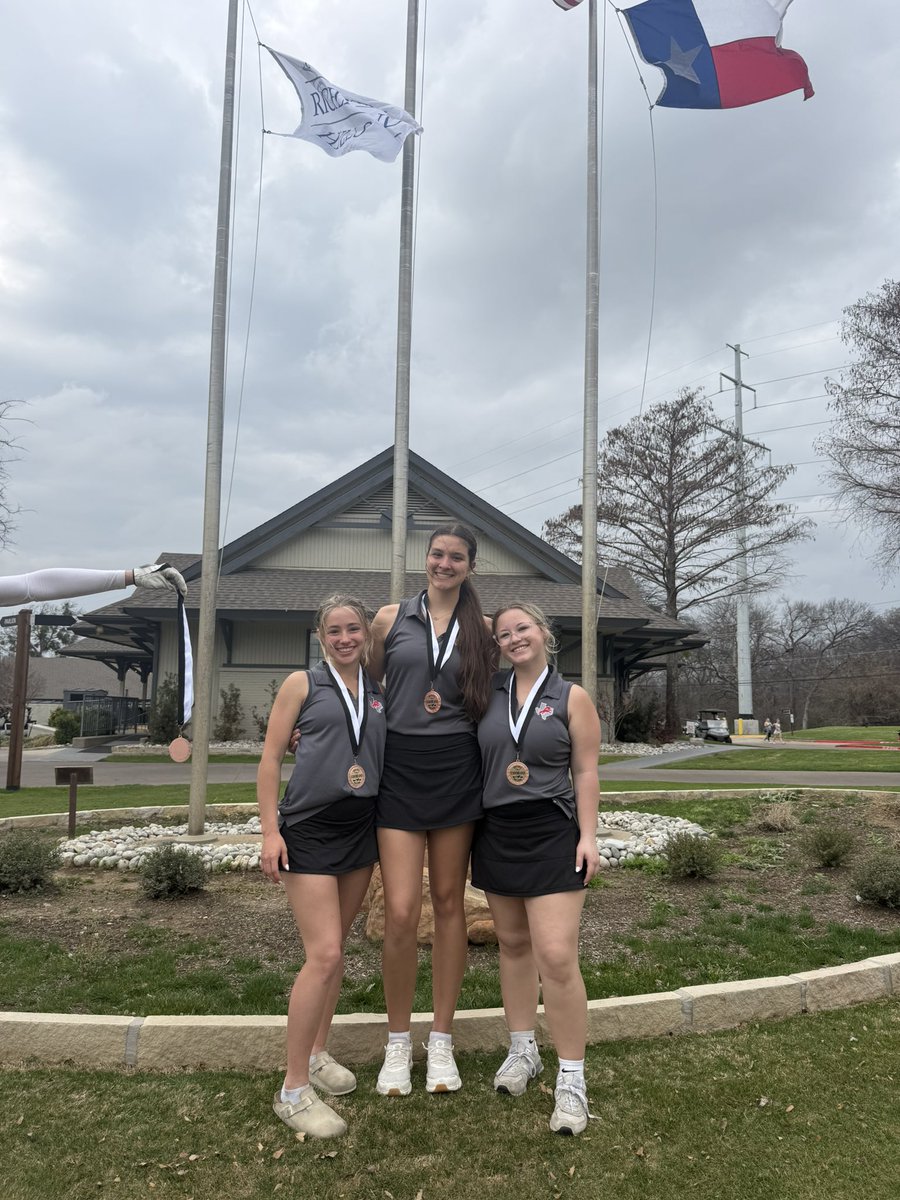 Ponder Golf tweet media