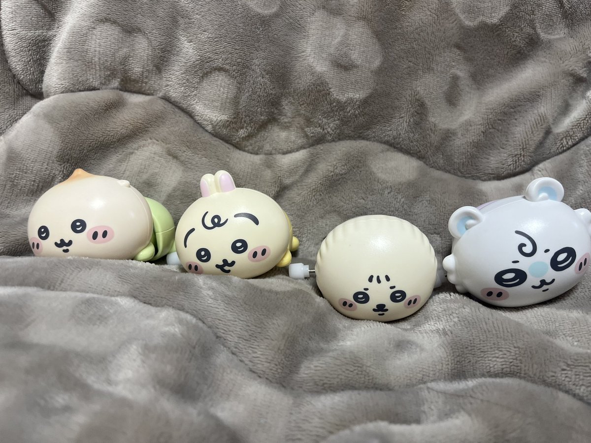 nchan339035's tweet photo. 【譲】　𓊆 ハイハイ 𓊇　くりまんじゅう、モモンガ、ラッコ、うさぎ
　　　𓊆 ソフビ 𓊇　くりまんじゅう、ハチワレ、ラッコ

【求】　𓊆 ハイハイ 、ソフビ𓊇　古本屋

郵送にて同種での交換希望です。

ちいかわ　ベビー　Chiikawa Baby　ハイハイフィギュアコレクション　ソフビフィギュア　交換 https://t.co/DjPLO5DA7O
